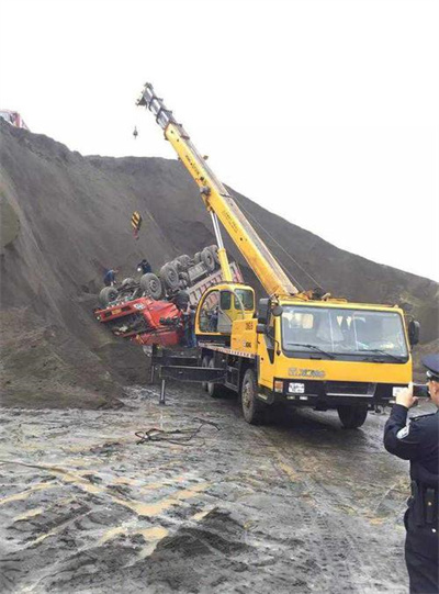 忠县上犹道路救援